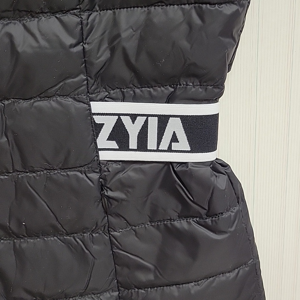 Zyia Active Black Alpine Quilted Down  Vest, Women's Sz Large New gorpcore - Picture 2 of 6